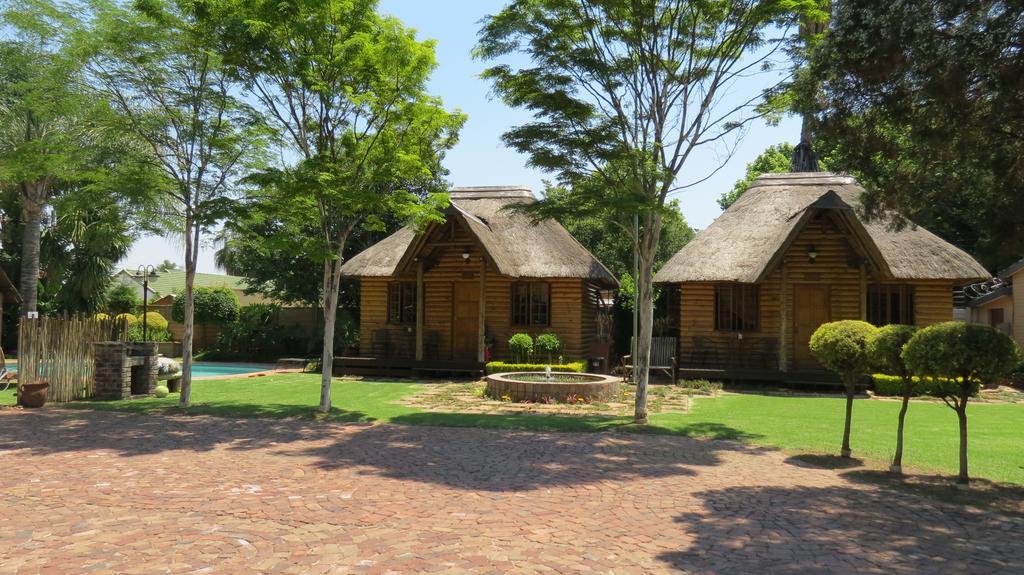 Ciara Guesthouse Pretoria-Noord Exterior foto